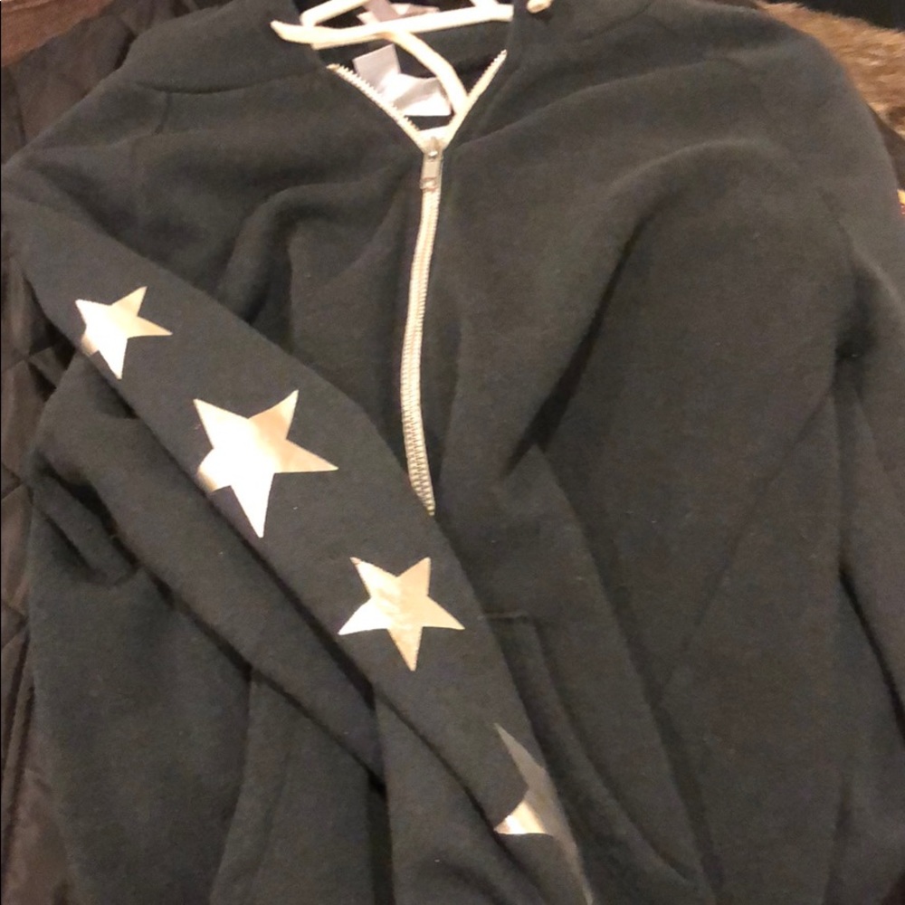 Alternative Earth fancy sweater